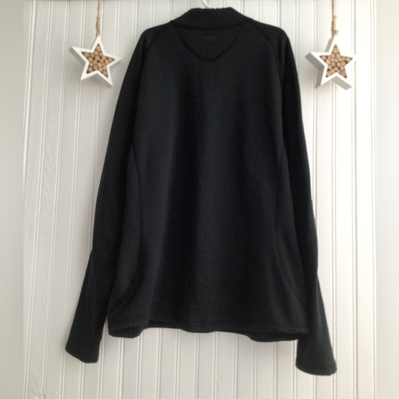 🧡Mountain Equipment Co-op Men's Black Zip-Up Sweater - Picture 3 of 5